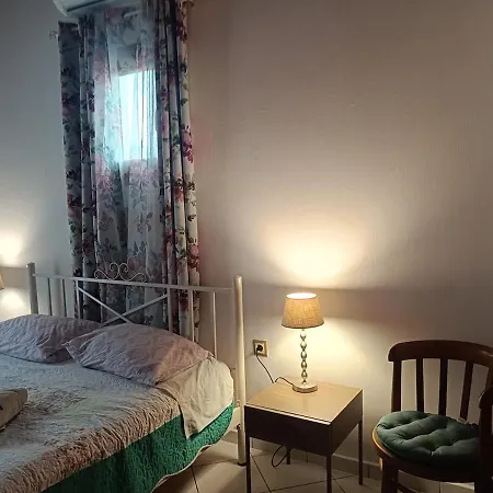Rahes Kofini Apartment Panormos (Mykonos)