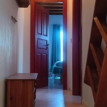 Apartment Rahes Kofini